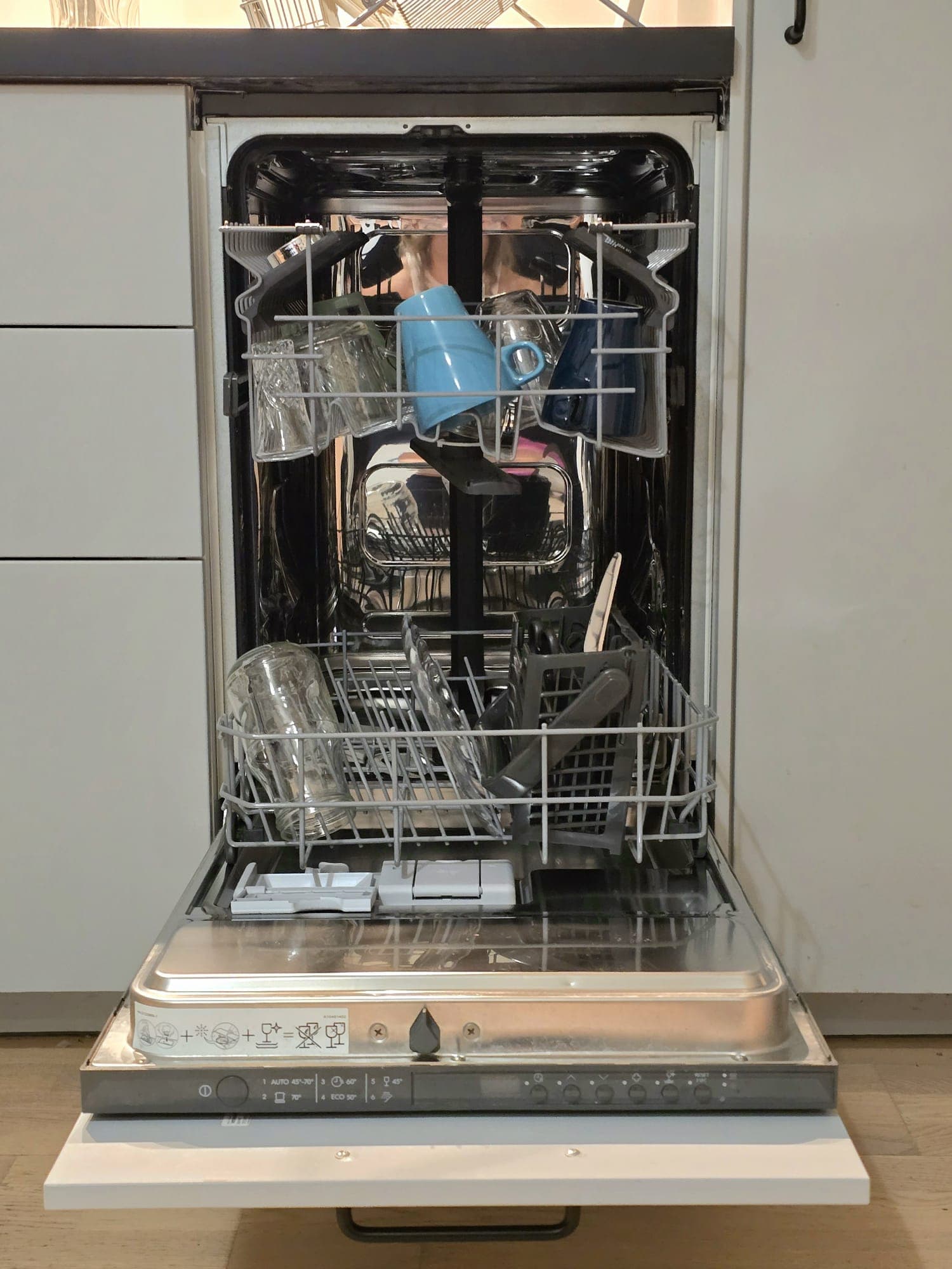 Anna Whitlocks Gata - Thumbnail 5