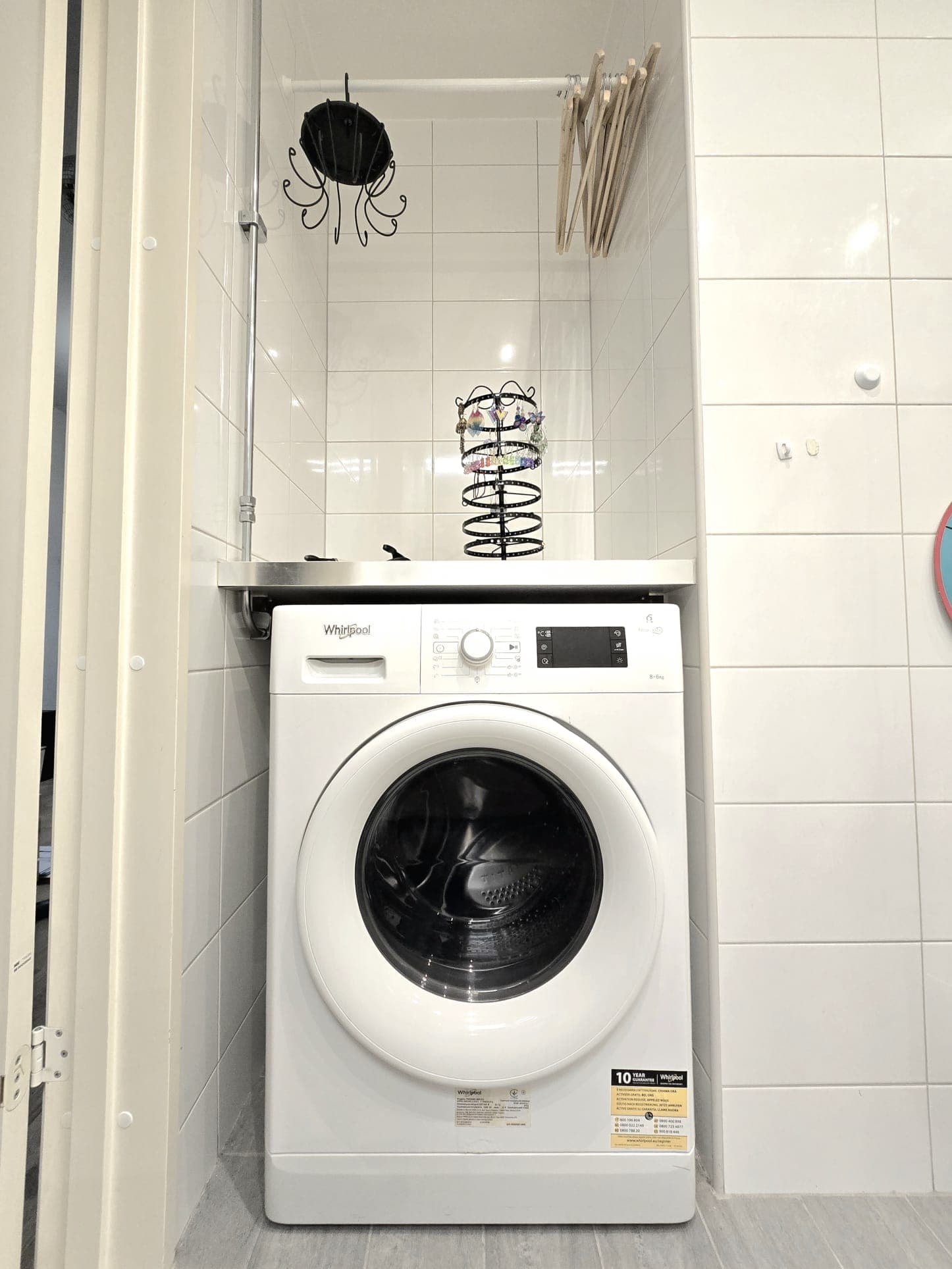 Anna Whitlocks Gata - Thumbnail 6