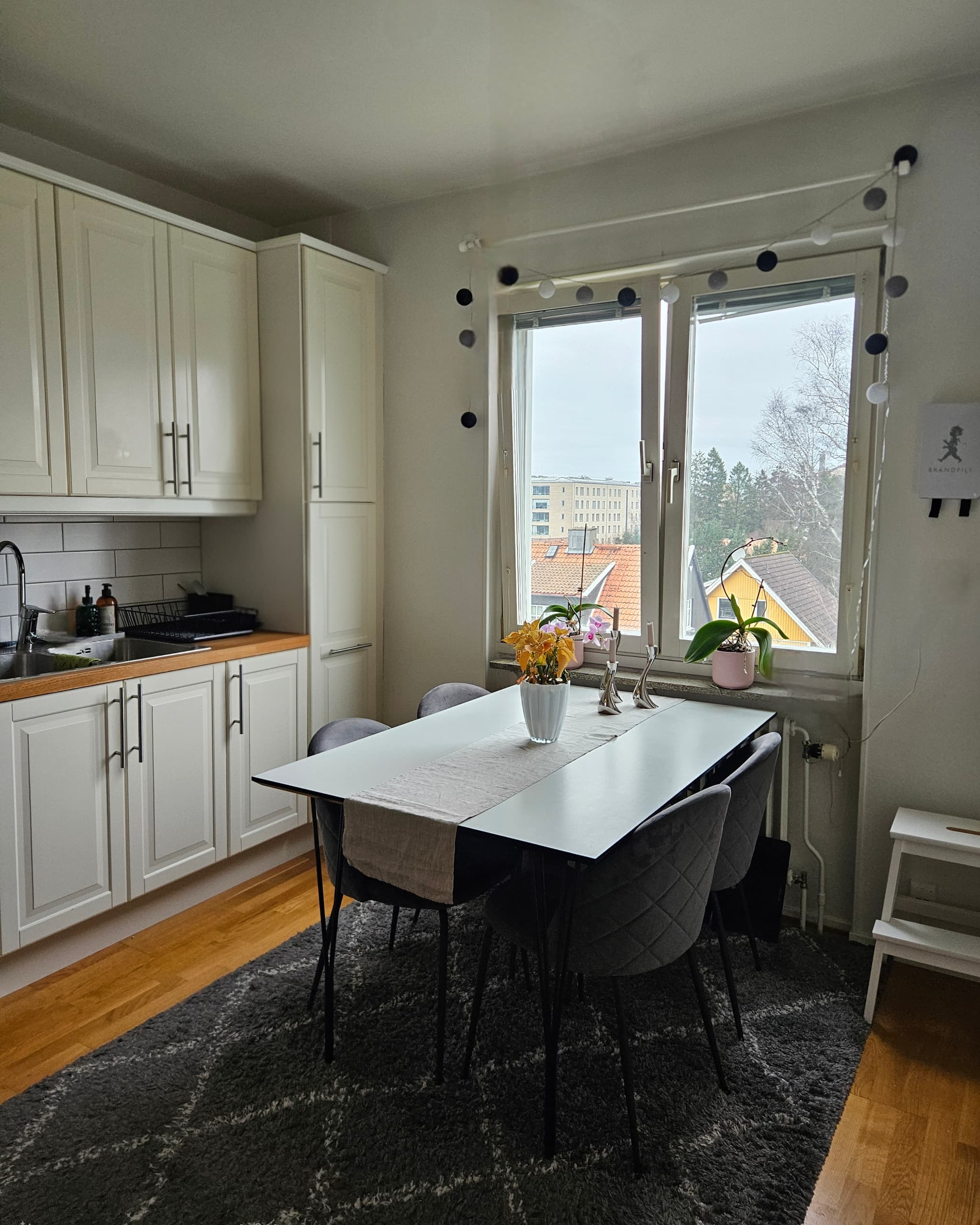 Golvläggaregatan - Image 1